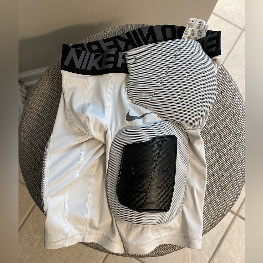 Nike Pro HyperStrong Youth Football Girdle - Youth Small